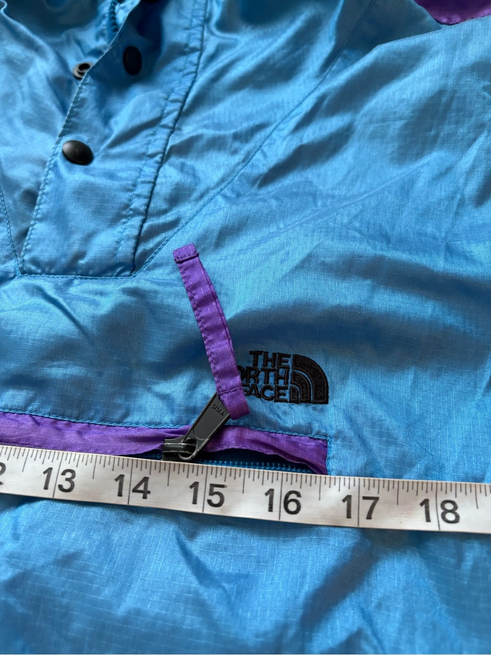 The North Face vintage streetwear Y2K Colour block lightweight Windbreaker - Picture 9 of 10
